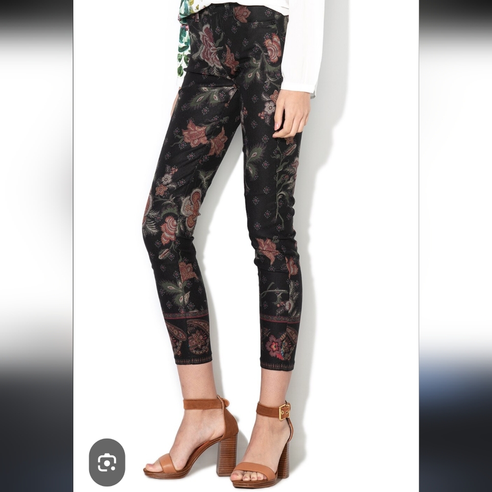 Desigual Exotic Jeans Floral Skinny Ankle Pants Size 40